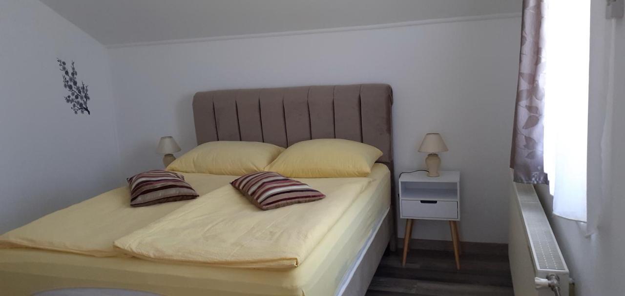 Guesthouse Sara Grabovac  Extérieur photo